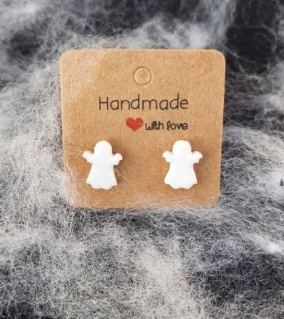 Mini-Gespenst Ohrstecker - Handgemacht Aus Polymer-Clay Mini-Gespenst Ohrstecker - Handgemacht Aus Polymer-Clay von HandgeDraenert