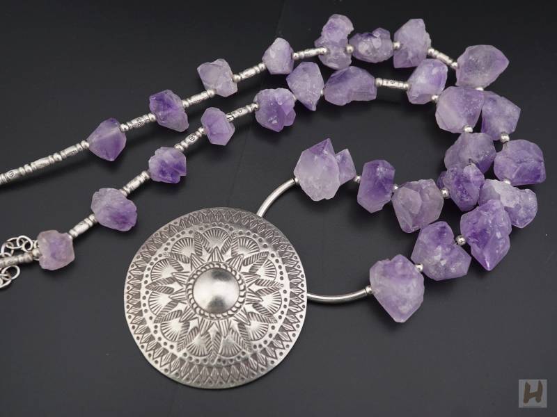 Rohe Amethyst Perlen Halskette & Ohrringe Karen Silber Anhänger, Februar Geburtsstein Rohe Amethyst Perlen Halskette & Ohrringe Karen Silber Anhänger, Februar Geburtsstein von HandiMonsoon