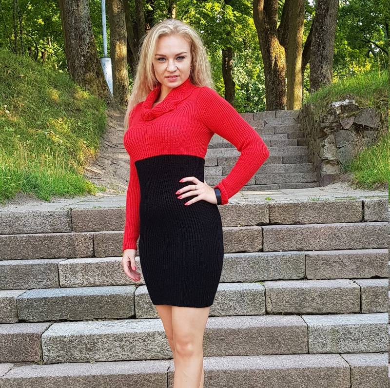 Handgestrickte Wolle Mischung Pullover Kleid Langarm Grobstrick von HandicraftsLithuania