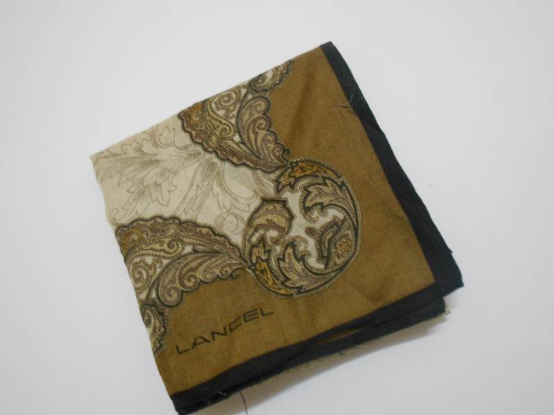 Jahrgang Lancel Taschentuch, Lancel Paisley Und Blumen H274 Jahrgang Lancel Taschentuch, Lancel Paisley Und Blumen H274 von HandkerchiefmasteR
