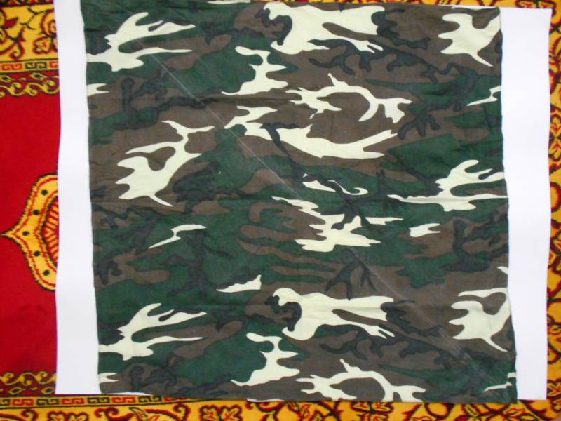 Vintage Camouflage Taschentuch, Camo Halstuch, Tarnung Armee Tragen, Männer Camo. H108 Vintage Camouflage Taschentuch, Camo Halstuch, Tarnung Armee Tragen, Männer Camo. H108 von HandkerchiefmasteR