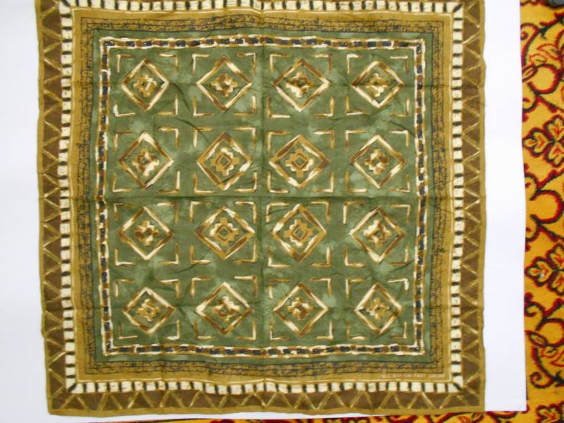 Vintage Schnell Farbe Halstuch, Seltene H118 von HandkerchiefmasteR