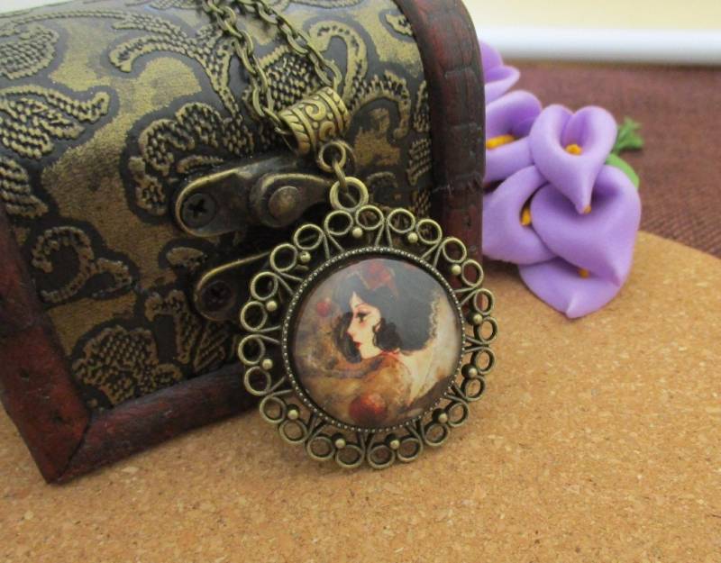 25mm | 1 Zoll Fertig Lünette Halskette, Bronzeton, Prinzessin Muster-B3005 von Handlry