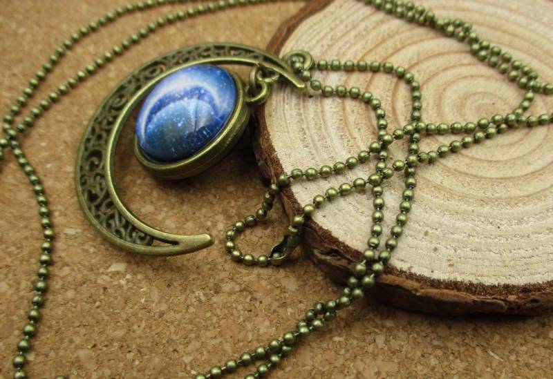 Mondstein Halskette, Fertige Mond Mit 16mm Foto Glas Cabochons-Bt009-A von Handlry