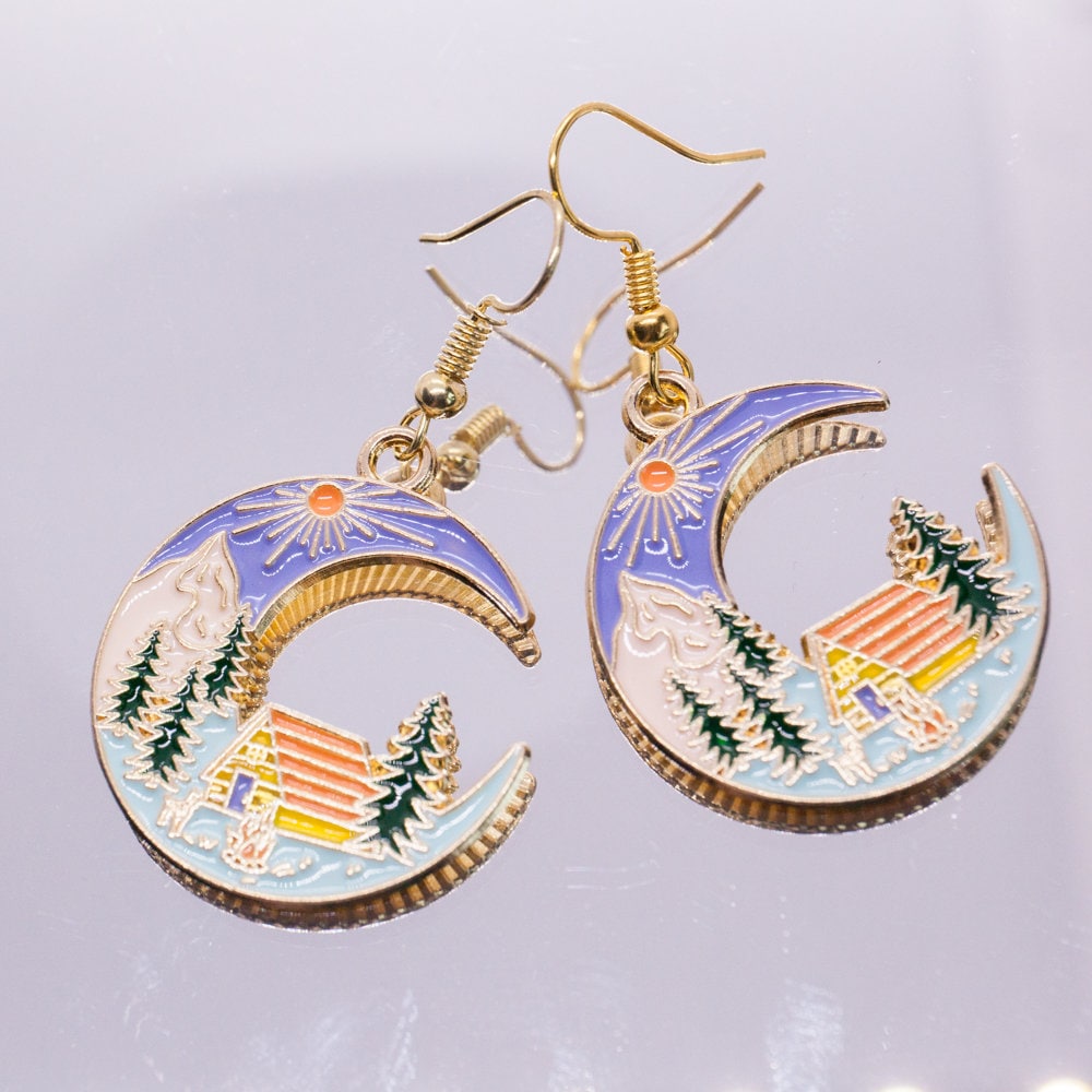 Forest Moon Handmade Enamel Earrings, Beautiful Travel Earrings Forest Moon Handmade Enamel Earrings, Beautiful Travel Earrings von HandlyStudioStore