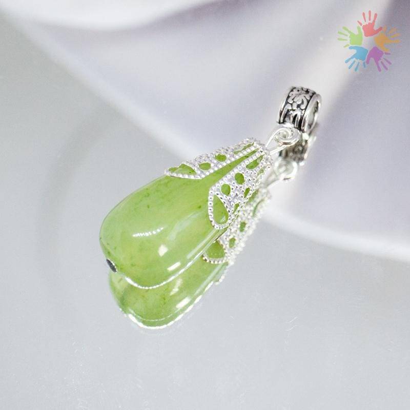 Green Onyx Pendant Necklace, Handmade Pendant, Natural Stone Gemstone Jewelry, Semi-Precious Green Green Onyx Pendant Necklace, Handmade Pendant, Natural Stone Gemstone Jewelry, Semi-Precious Green von HandlyStudioStore