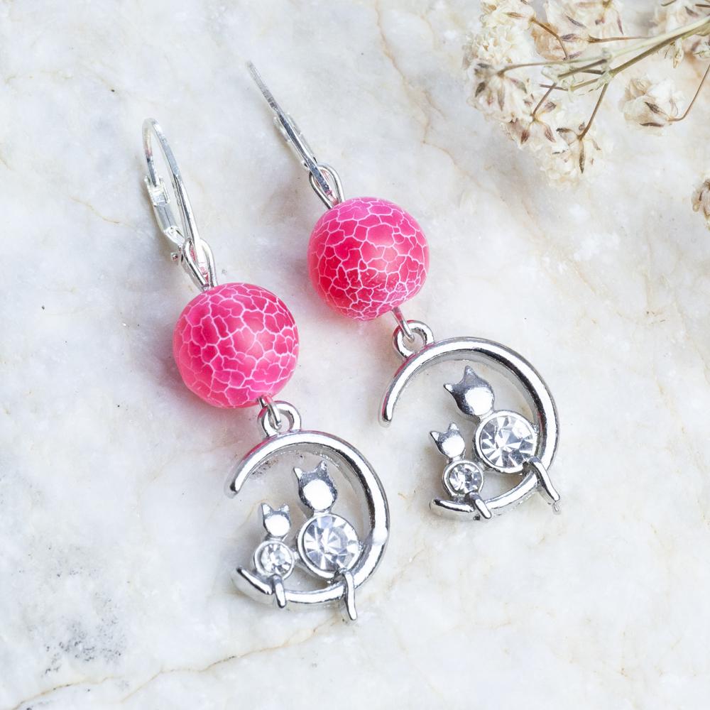 Handmade Agate Earrings, Semi-Precious Stone Red Crystal Cats Cat Gift For Her, Woman von HandlyStudioStore