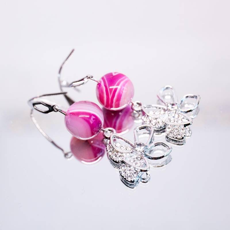 Handmade Agate Earrings, Semi-Precious Stone Red Crystal Flower Floral Gift For Her, Woman von HandlyStudioStore