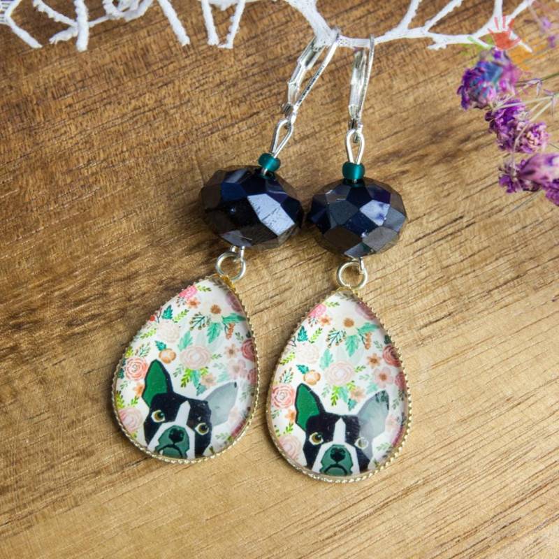 Handmade Unique Crystal & Glass Earrings, Dog Bulldog Funny Lover Cartoon Earrings von HandlyStudioStore