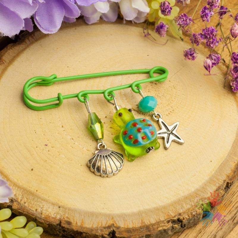 Handmade Unique Sea Style Lampwork Brooch, Turtle Beautiful Ocean Green von HandlyStudioStore