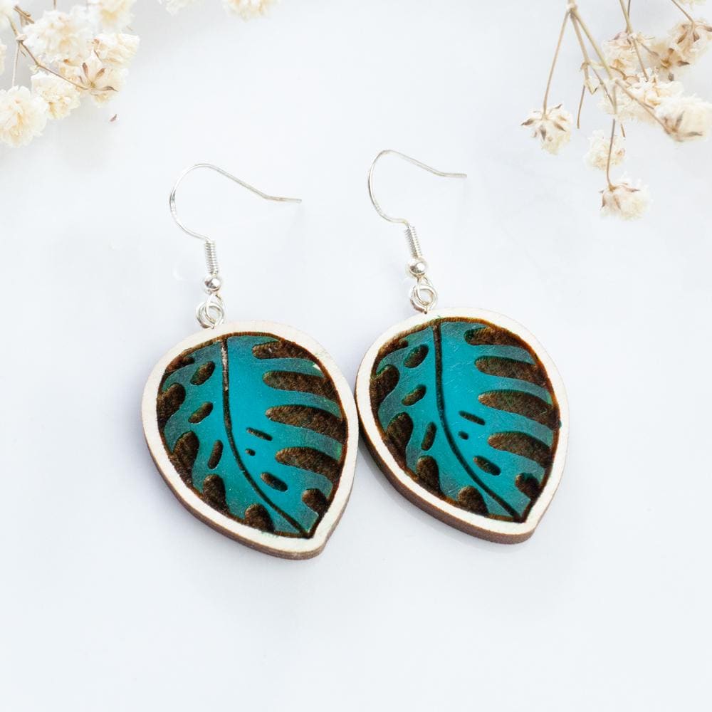 Handpainted Wooden Earrings, Leaf Beautiful Handmade Sea Blue Gift For Everyone, Forest Tree Earrings von HandlyStudioStore