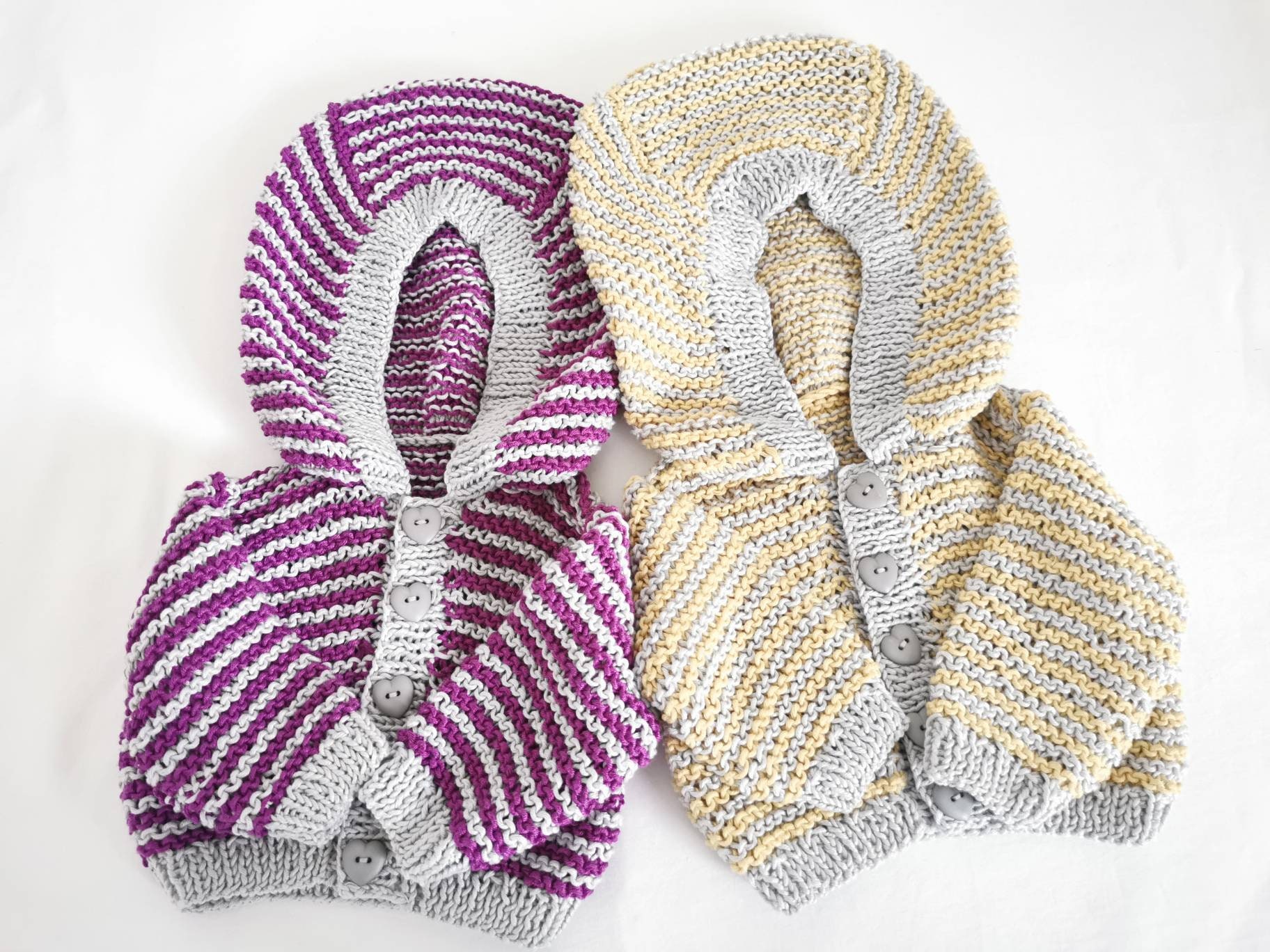 Handgestrickter Baumwolle Baby Hoodie Gestreifte Neugeborene Jacke Handgestrickter Baumwolle Baby Hoodie Gestreifte Neugeborene Jacke von HandmadeBabyStore