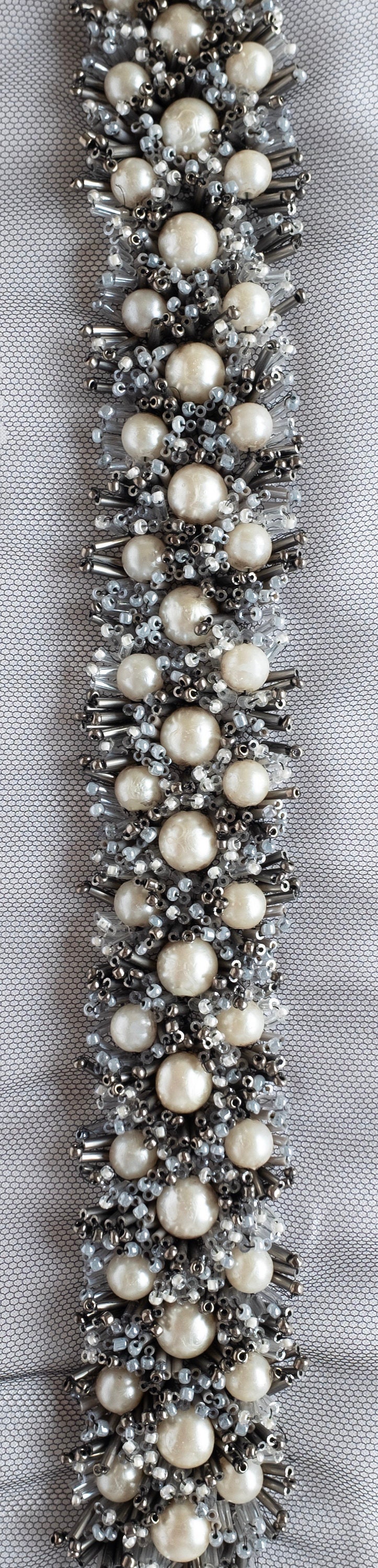 Couture Trim | Üppig Perlen Trim Mit Flachen Perlen Und Stumpfperlen von HandmadeByExotica