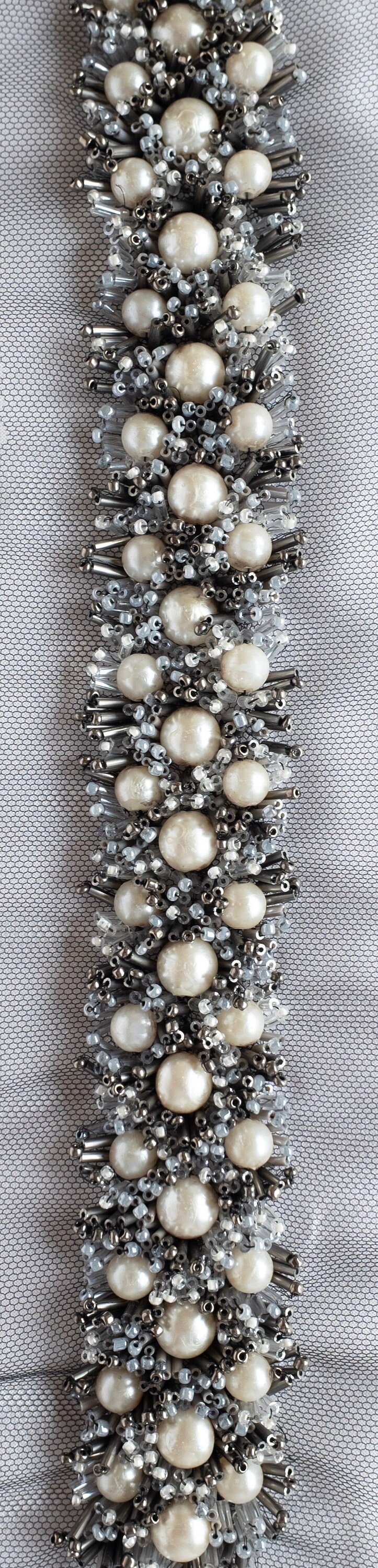 Couture Trim | Üppig Perlen Trim Mit Flachen Perlen Und Stumpfperlen von HandmadeByExotica