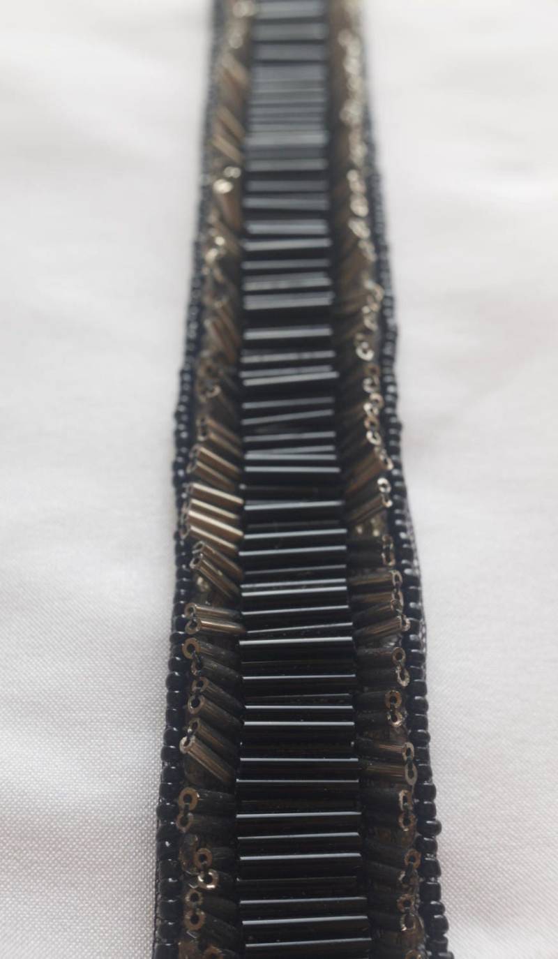 Handgefertigte Trim Mit Perlen Stehen Hoch Handgefertigte Trim Mit Perlen Stehen Hoch von HandmadeByExotica