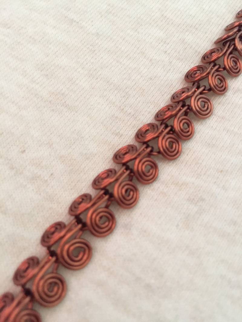 Wirbel-Armband Wirbel-Armband von HandmadeByHoang