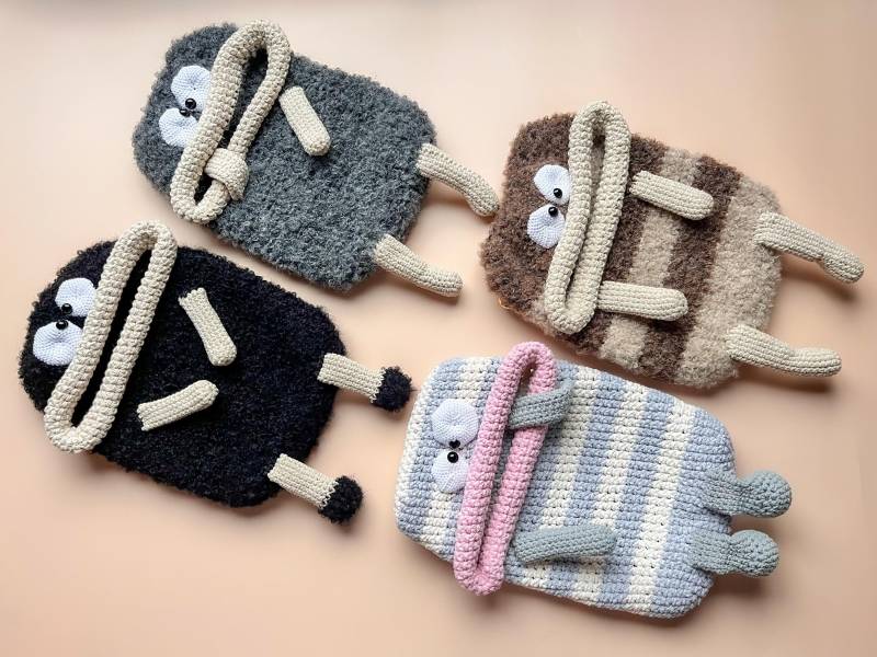 Handgemachte Gehäkelte Mosnter Tasche, Crossbody Minitasche | Weihnachtsgeschenk von HandmadeByRuru