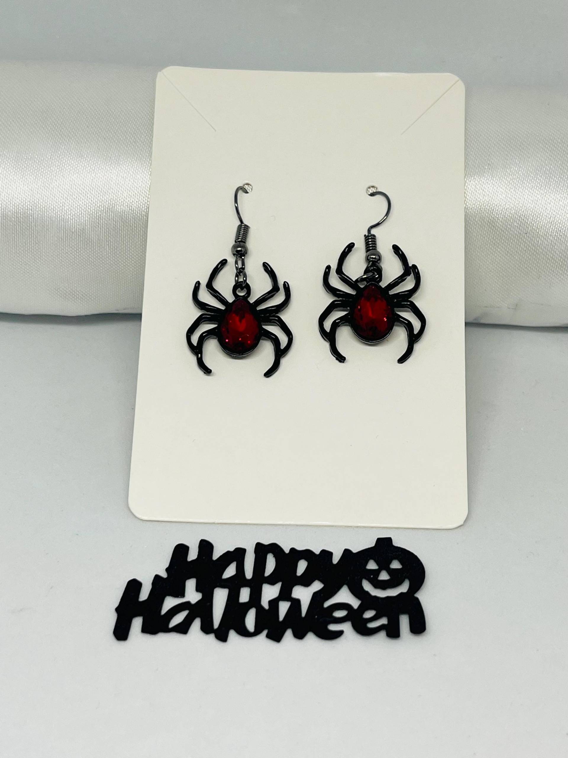 Schöne Halloween Spinnenohrringe/Halloweenparty von HandmadeBySimone86