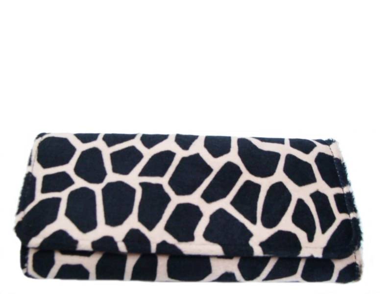 Us Handgemachtes Bi-Fold Damen Portemonnaie Tierdruck Giraffe Muster, Neu Und Selten von HandmadeFashion