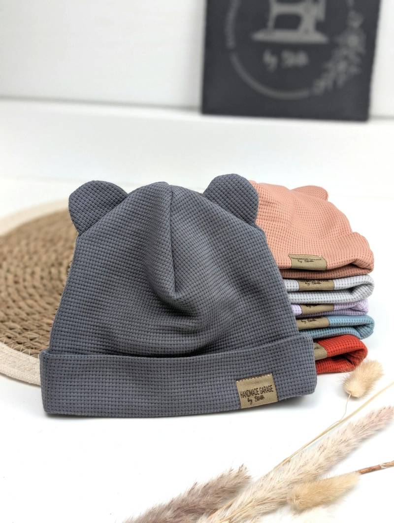 Baby Beanie Waffeljersey - Mütze Kind Warme Ohren von HandmadeGaragbyStefi