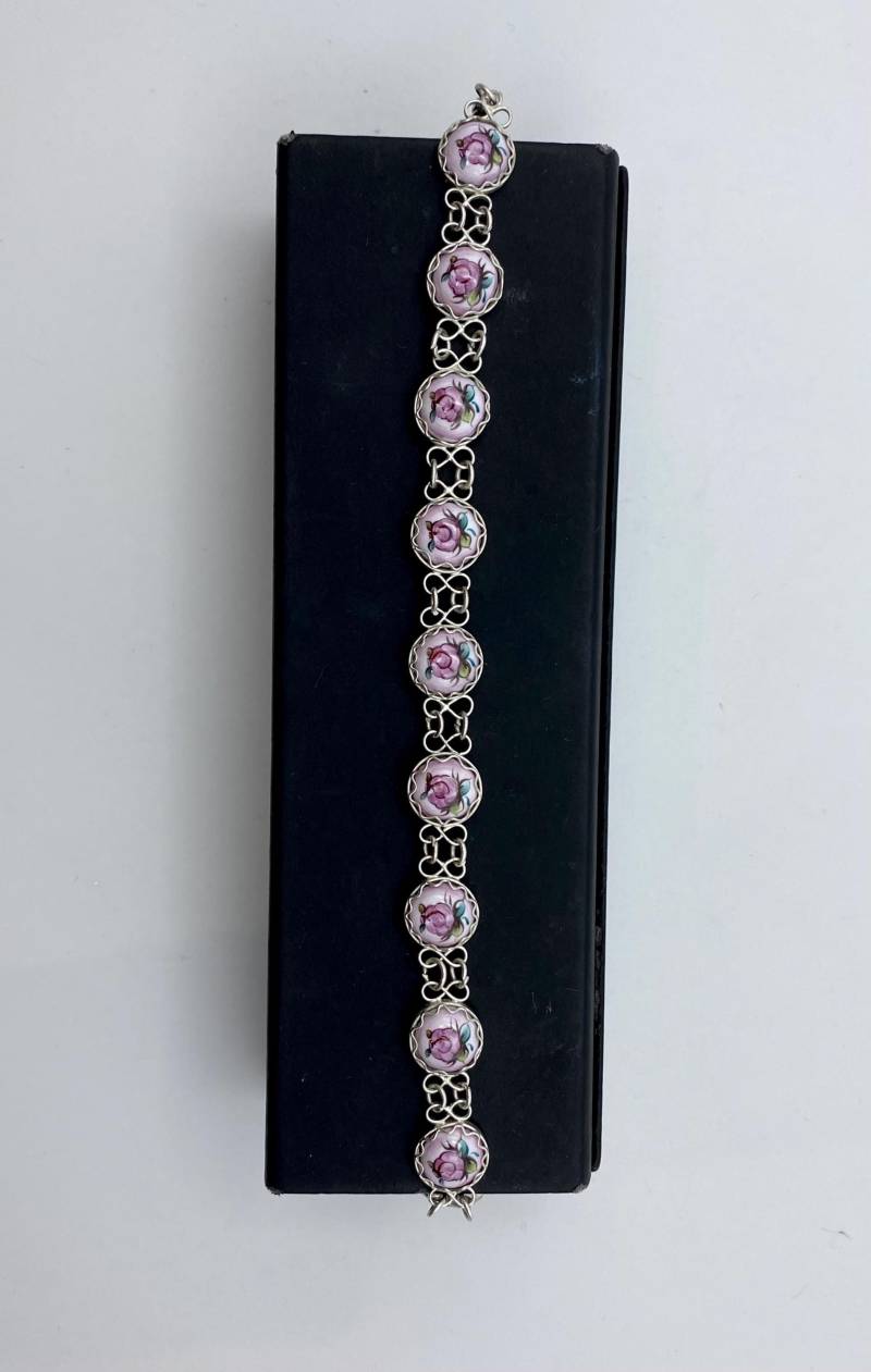 Armreif, Emaille, Metalllegierung, Handgemacht, Im Fift-stil, Filigran Armreif, Emaille, Metalllegierung, Handgemacht, Im Fift-stil, Filigran von HandmadeGiftsByYulia