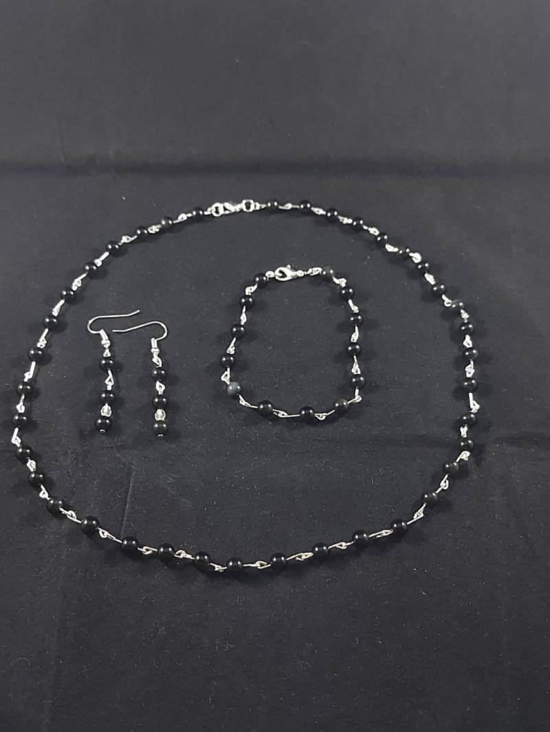 Versilbertes Set Halskette Armband Und Ohrringe Mit Natürlichen Regenbogen Obsidian Edelsteinen, Handgefertigt, Perfekt Für Geschenkideen von HandmadeMYJewellery