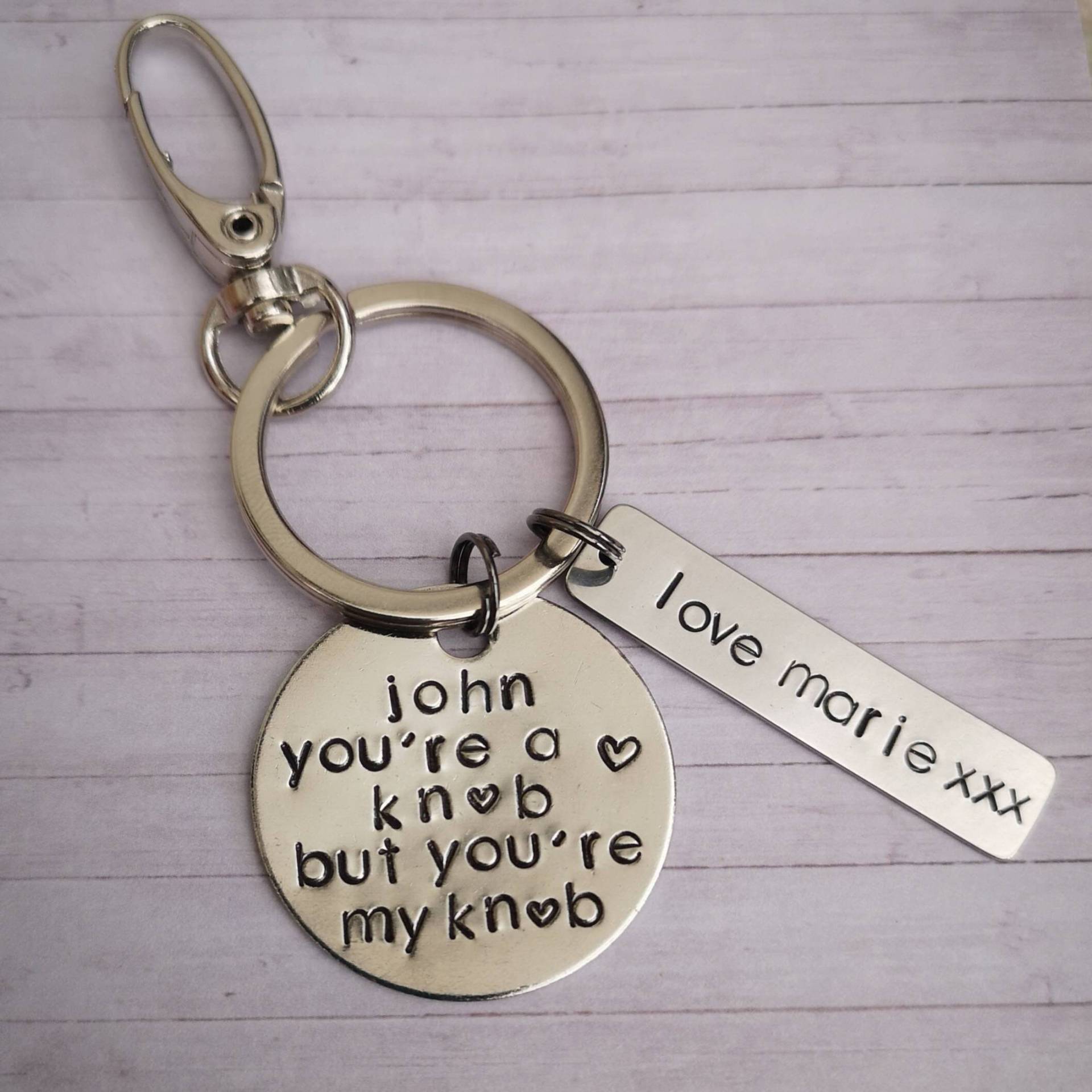 You're A Knob But My Lustiger Schlüsselanhänger You're A Knob But My Lustiger Schlüsselanhänger von HandmadePoshTags