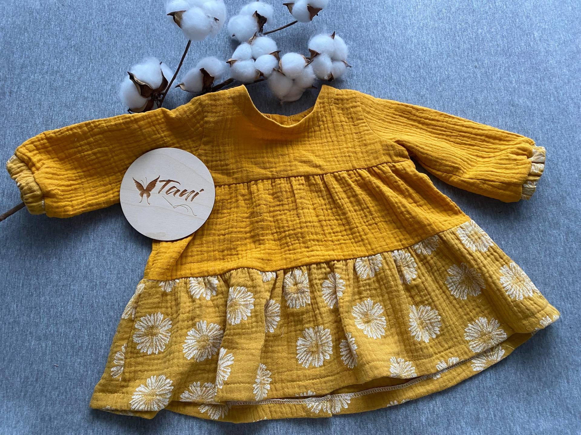 Kleid „Gänseblümchen" Kleid „Gänseblümchen" von HandmadeTani