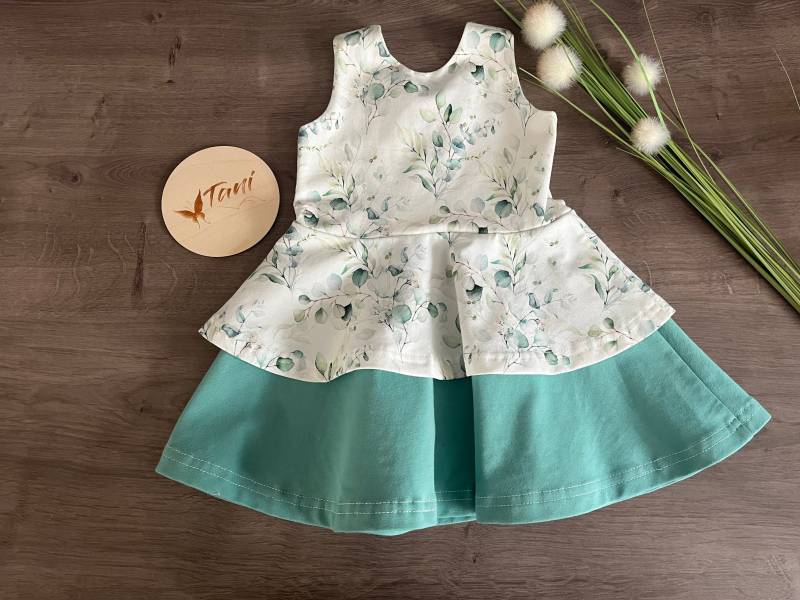 Kleidchen „Green Wonder" von HandmadeTani