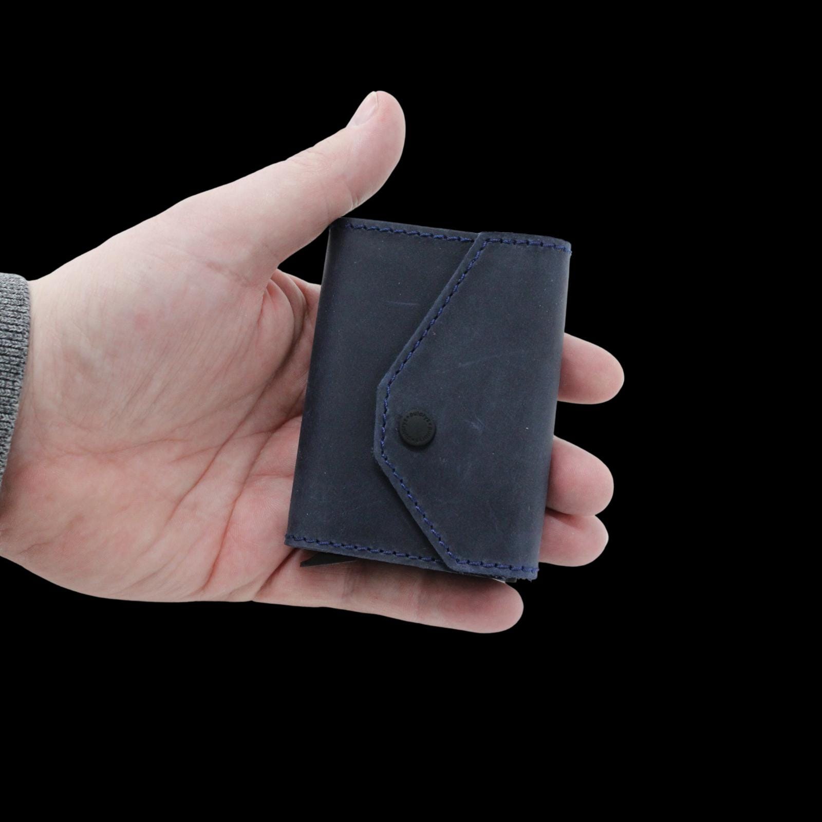 Porter Go Wallet in Navy-Blau Porter Go Wallet in Navy-Blau von HandmadeVeraDonna