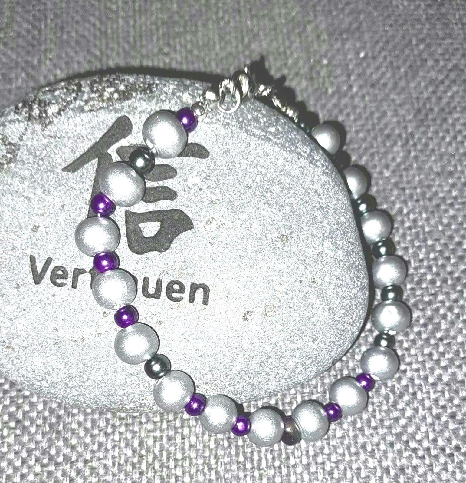 200007 Wunderbares Armband Aus Holz - Und Glasperlen in Tollen Farben 200007 Wunderbares Armband Aus Holz - Und Glasperlen in Tollen Farben von HandmadeWithEmpathy