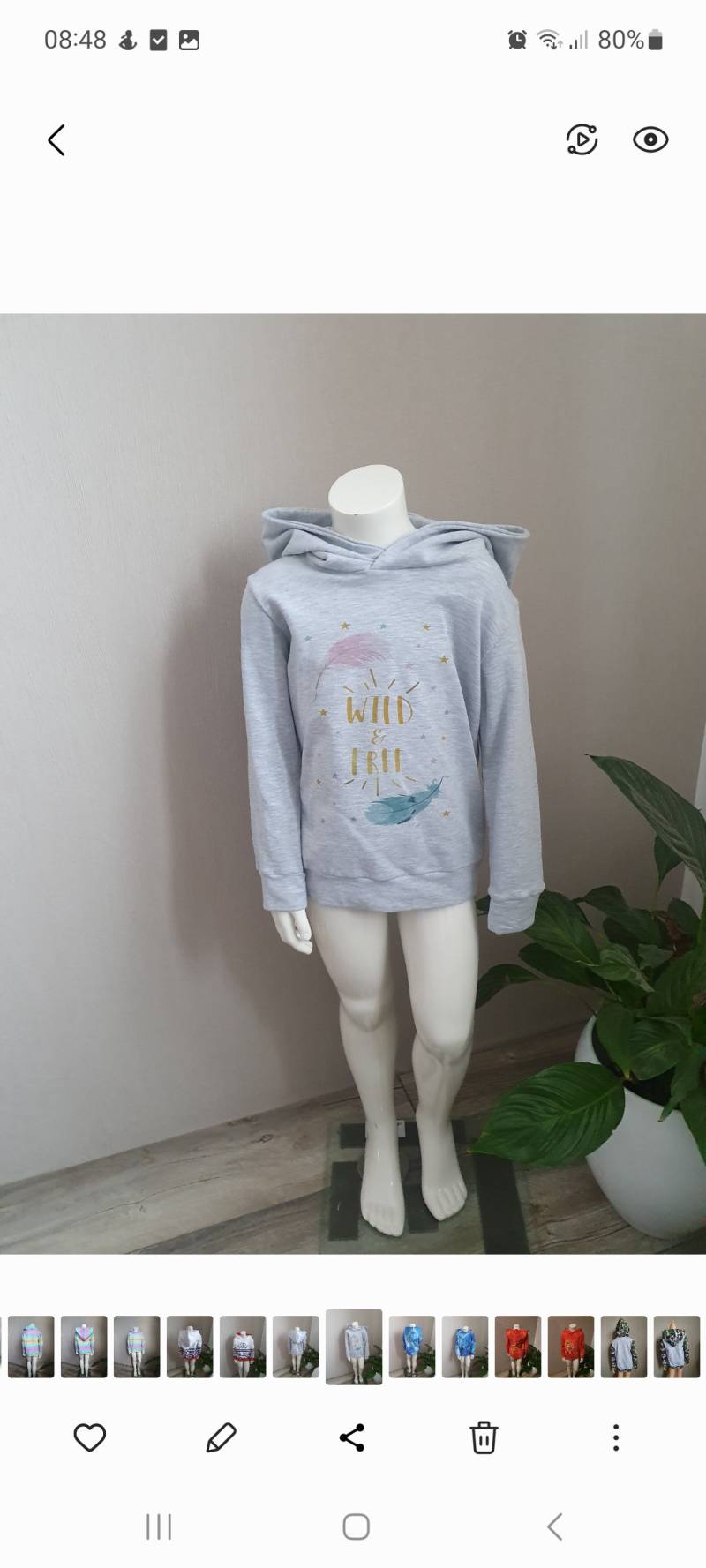 Handmade Hoodie "Wild & Free 116 von HandmadebyAndreaH