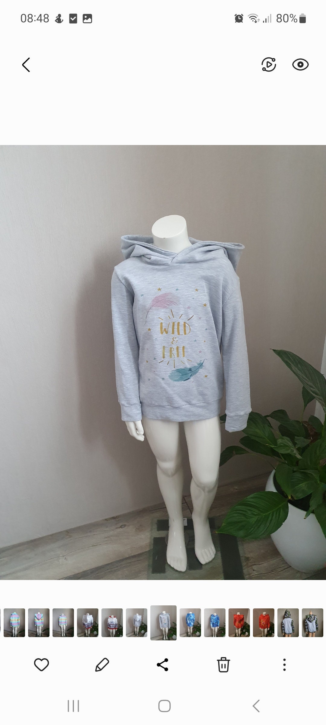 Handmade Hoodie "Wild & Free" Gr. 128 Handmade Hoodie "Wild & Free" Gr. 128 von HandmadebyAndreaH