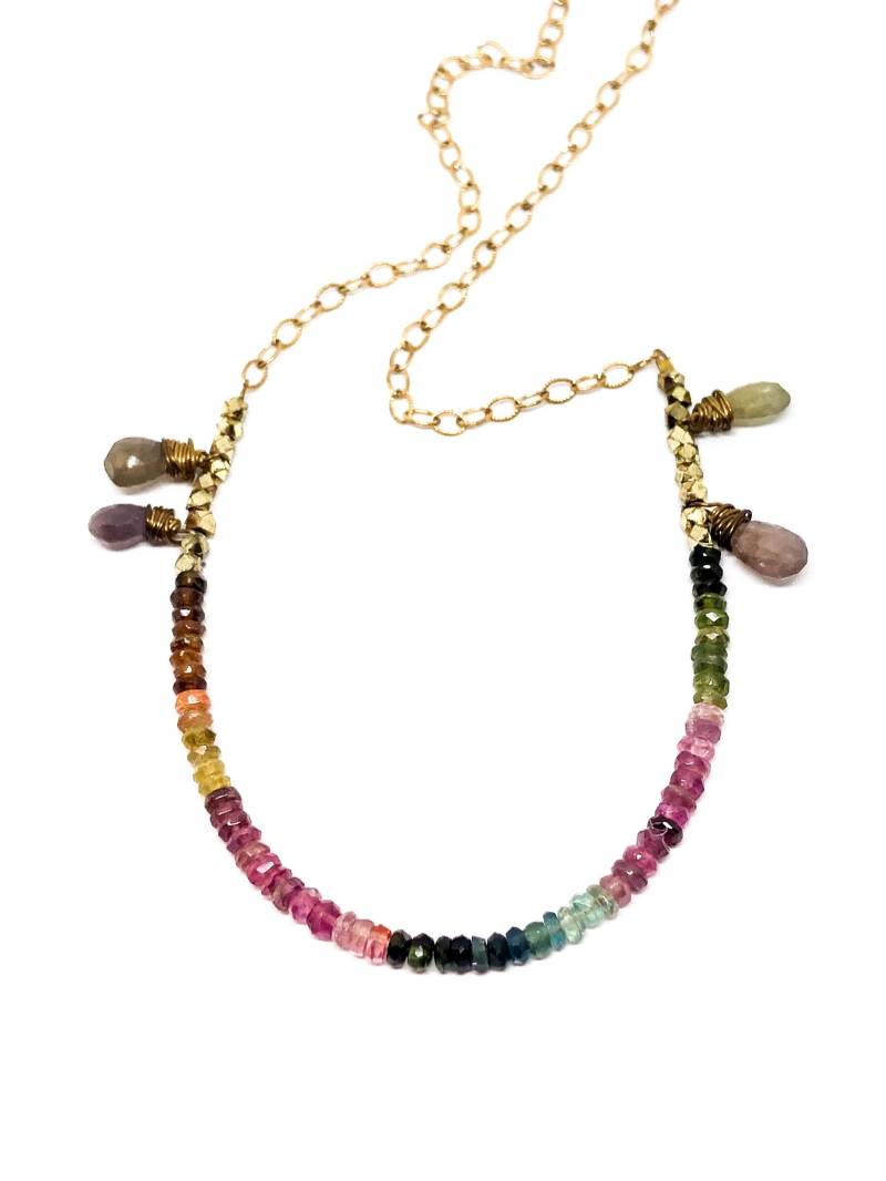 Edelstein Schmuck Für Frauen Handgemachte Turmalin Halskette Gold Saphir Mutter Geschenk Boho Boho Unikat von HandmadebyElyseSara
