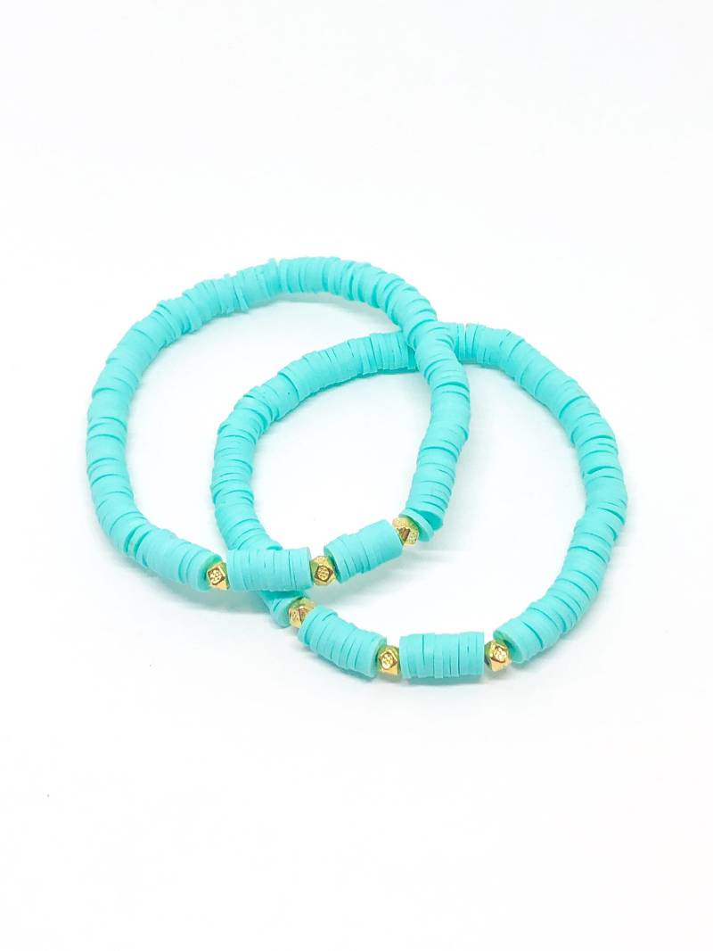 Sommer Armband Layering Türkis Schmuck Bunt Heishi Für Sommerkleid Casual Akzent von HandmadebyElyseSara