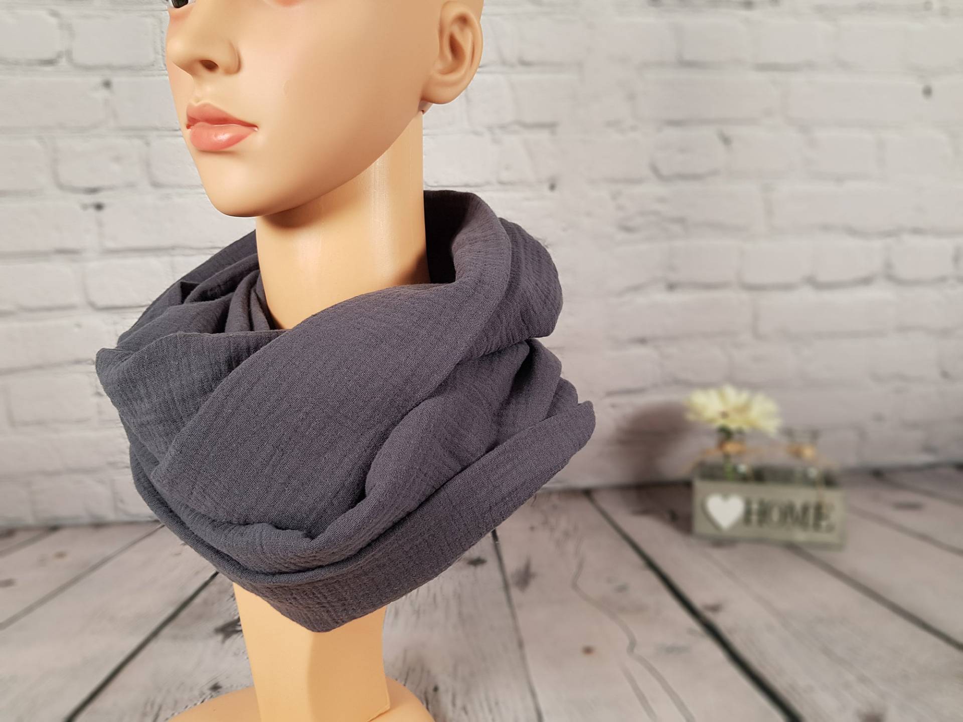 Neu Loopschal Aus Musselin, Baumwolle Für Damen, Schlauchschal, Loop | Anthrazit Neu Loopschal Aus Musselin, Baumwolle Für Damen, Schlauchschal, Loop | Anthrazit von HandmadebyHuegen
