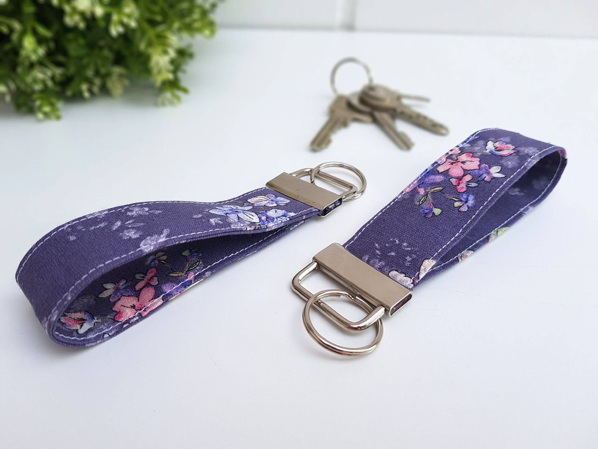 Schlüsselband Aus Stoff | Frühling von HandmadebyHuegen