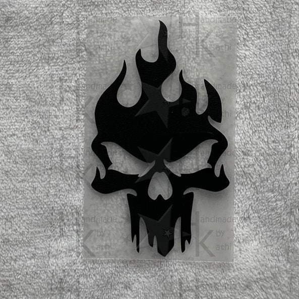 Bügelbild - Totenkopf/Schädel Mit Flammen | Feuer Viele Mögliche Farben von HandmadebyKathi