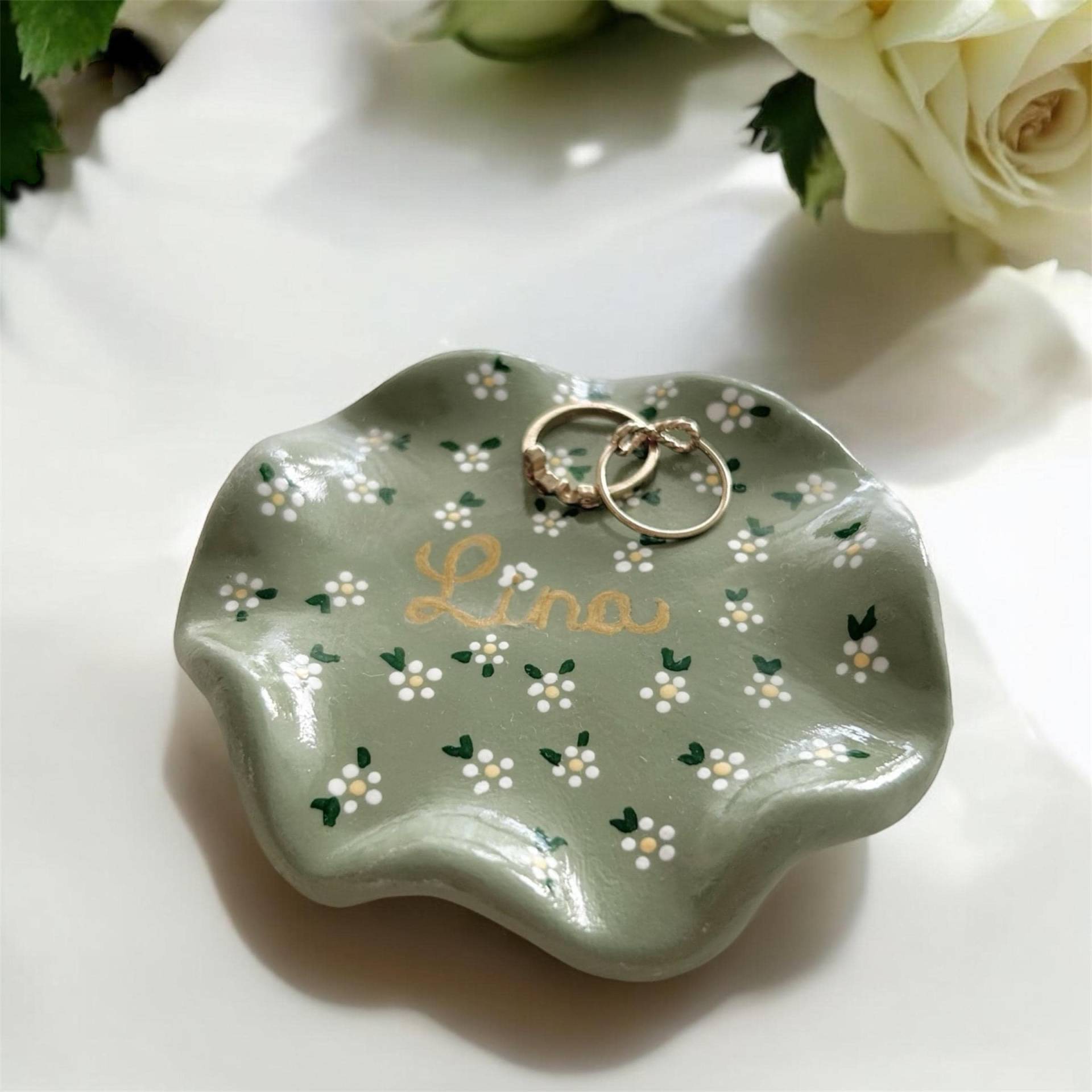 Sage Jewelry Holder For Ring Storage Dish Trinket Bowl Handmade Gift Idea Wedding Present Custom Name Plate Dresser Top Decor von HandmadebyKeraniShop