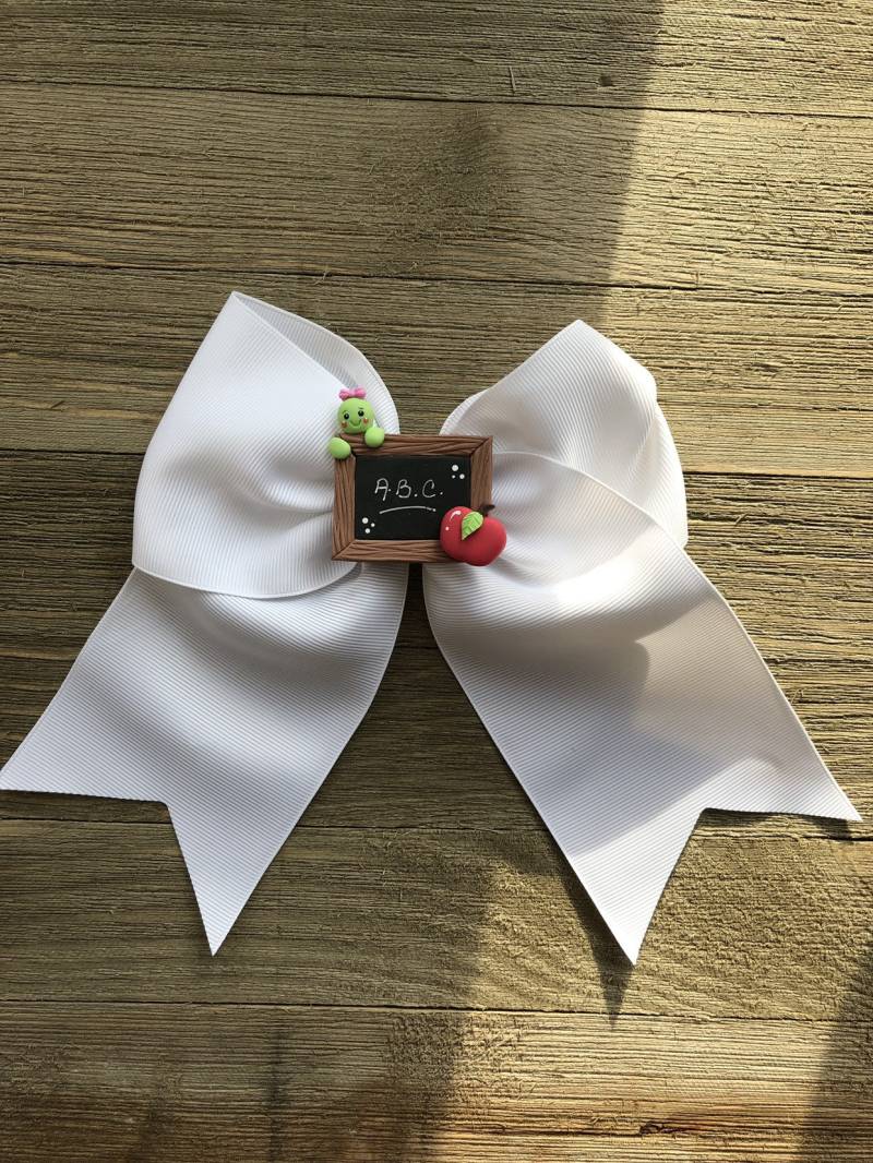 Schule Schleife Im Haar Schule Schleife Im Haar von HandmadebyRileyRose