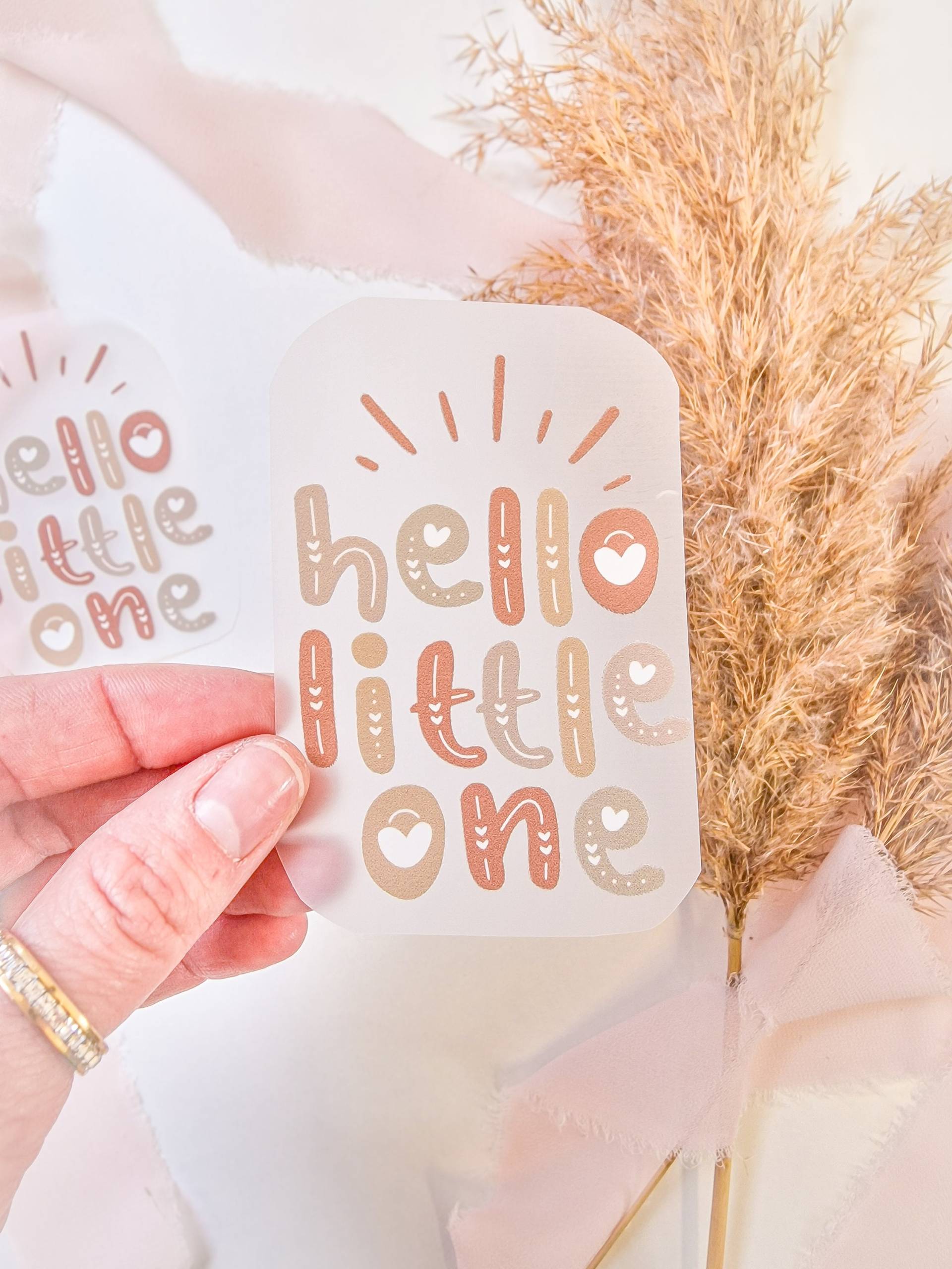 Bügelbild Hello Little One von HandmadebySinn