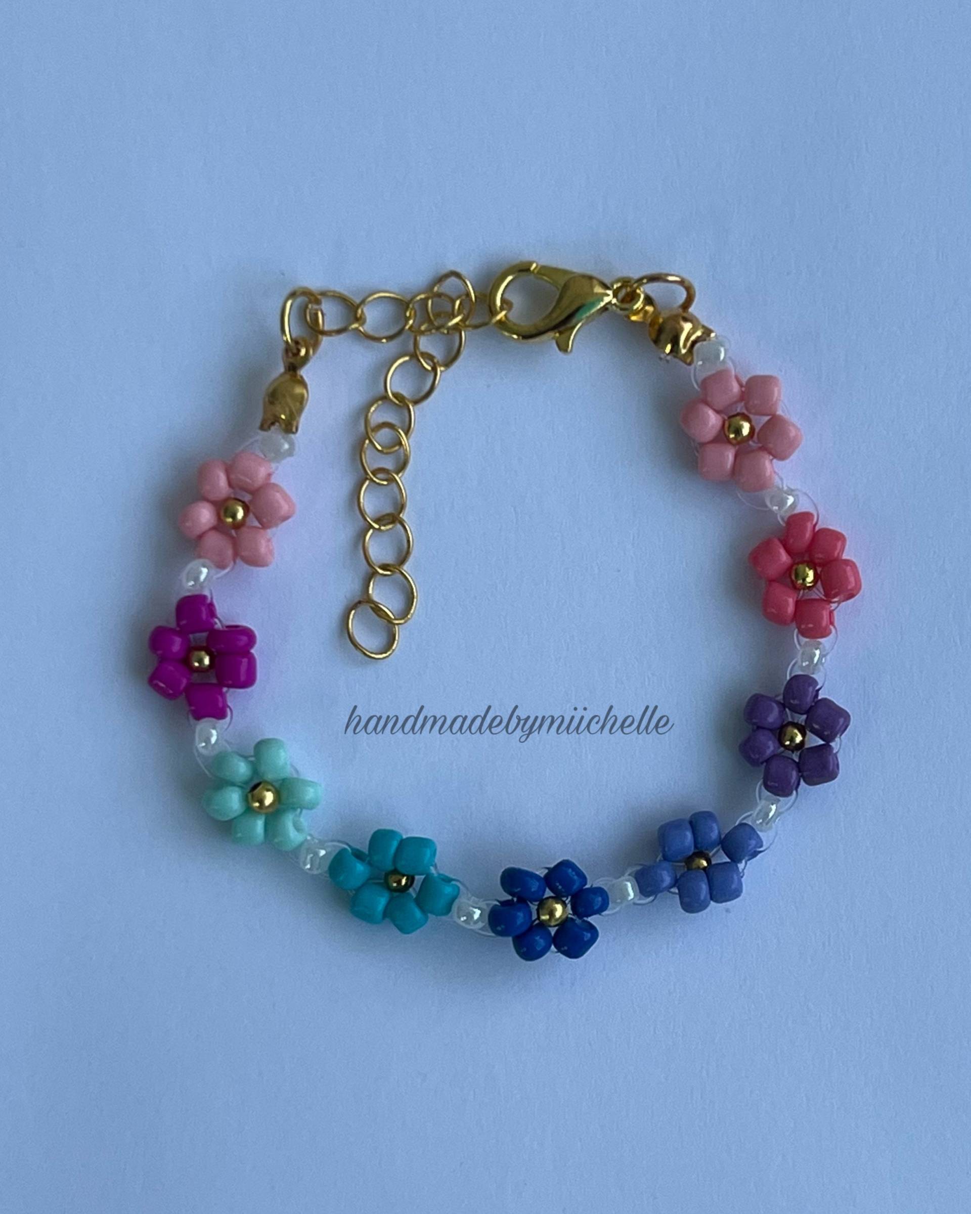 Buntes Blumenarmband Buntes Blumenarmband von Handmadebymiichelle