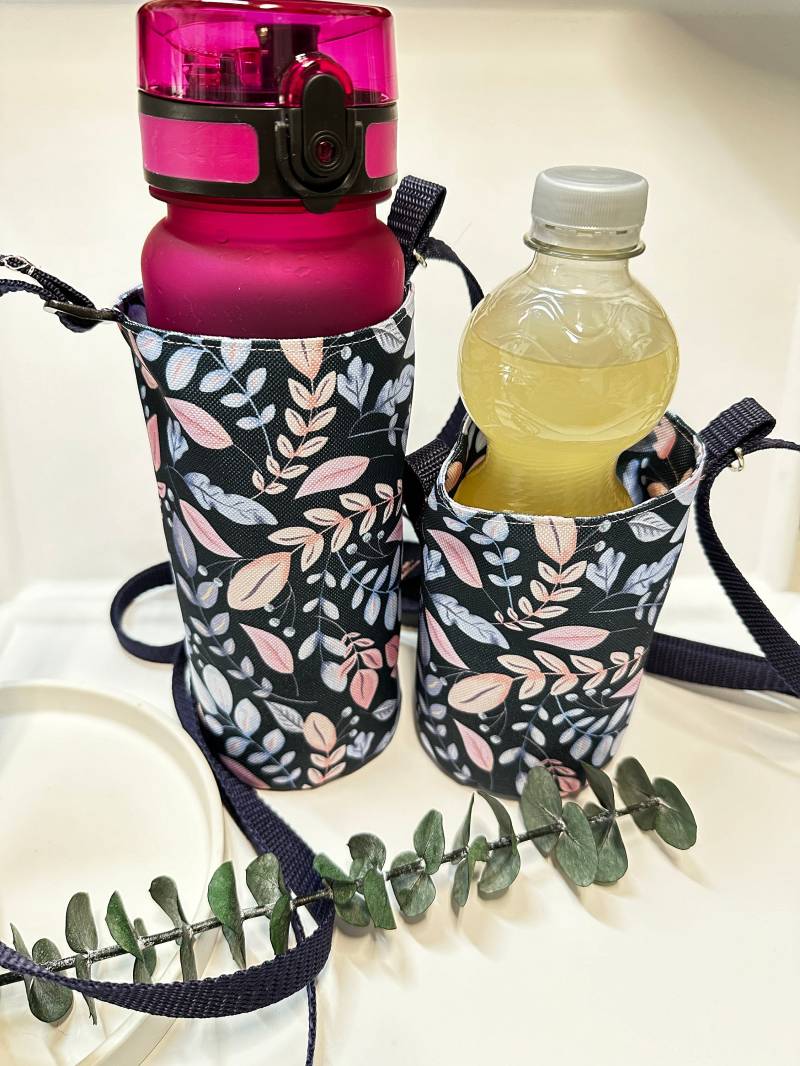 Kleine Flaschentasche Zum Umhängen Flaschenhülle, Flaschenhalter, Trinkflaschenhalter, Flaschentasche Kleine Flaschentasche Zum Umhängen Flaschenhülle, Flaschenhalter, Trinkflaschenhalter, Flaschentasche von FeliSaDesignArt