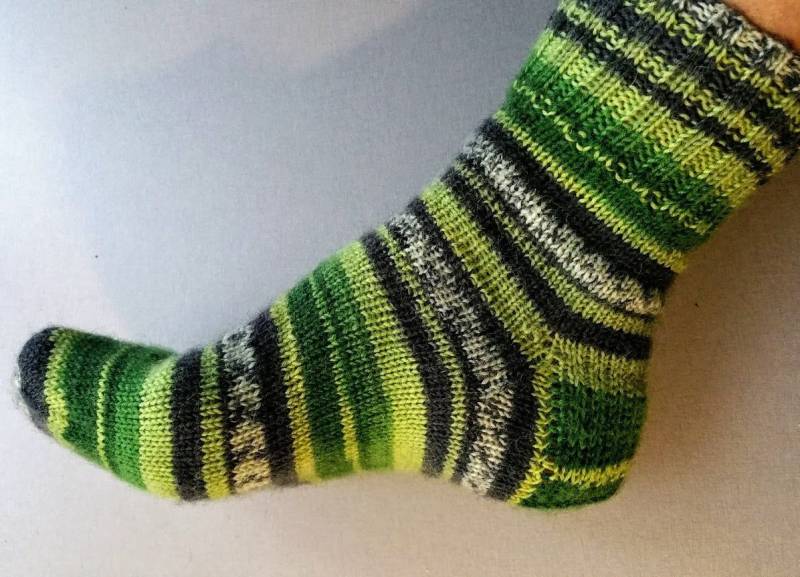 Handgefertigte Wollsocken Grüne Wandersocken von HandmadeitemsLV