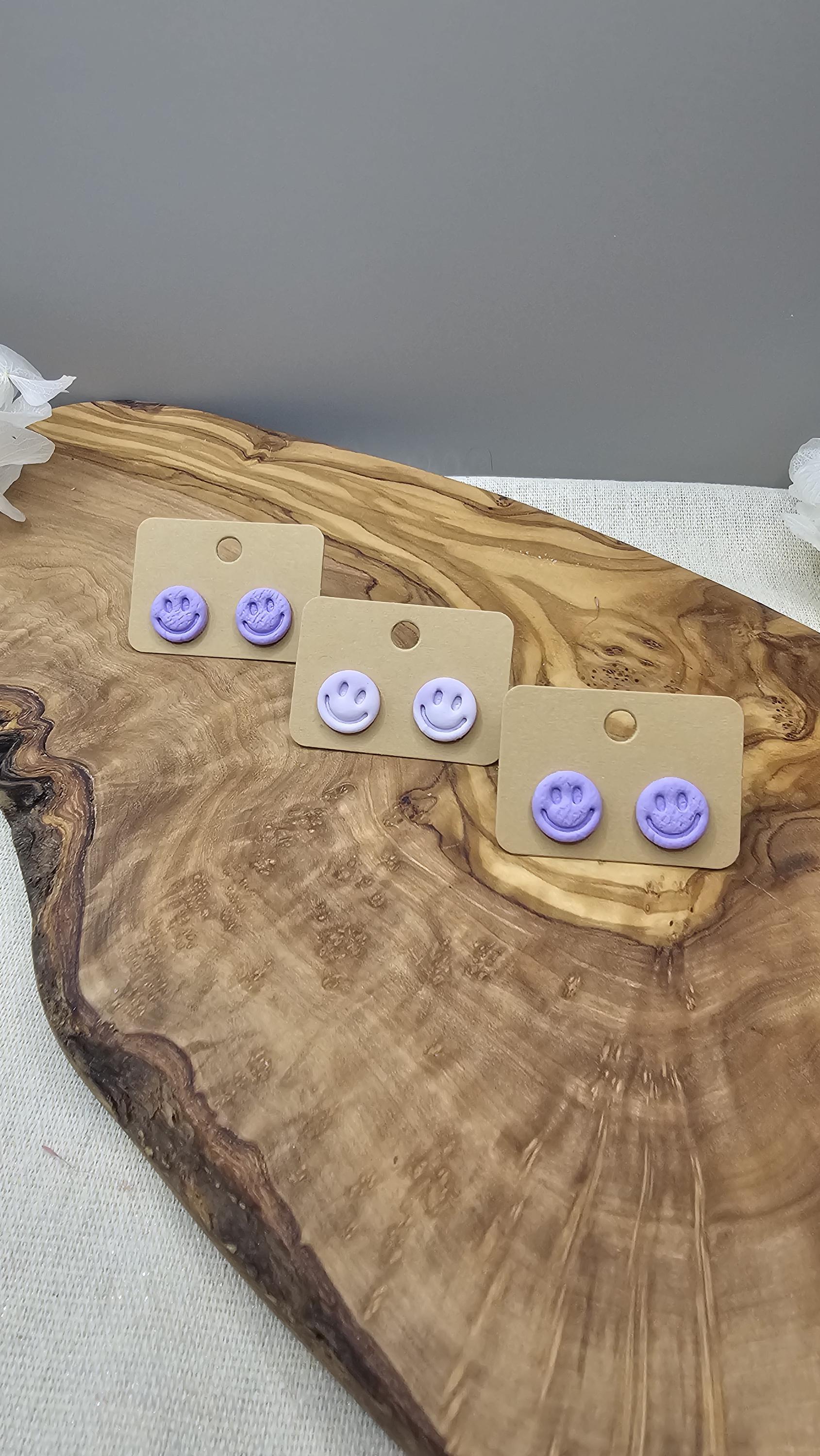 Smiley Ohrstecker/ Polymerclay Ohrringe/ Freundschaft/ Lächeln/ Bunt/ Glückliche Ohrstecker Smiley Ohrstecker/ Polymerclay Ohrringe/ Freundschaft/ Lächeln/ Bunt/ Glückliche Ohrstecker von HandmadempDesigns