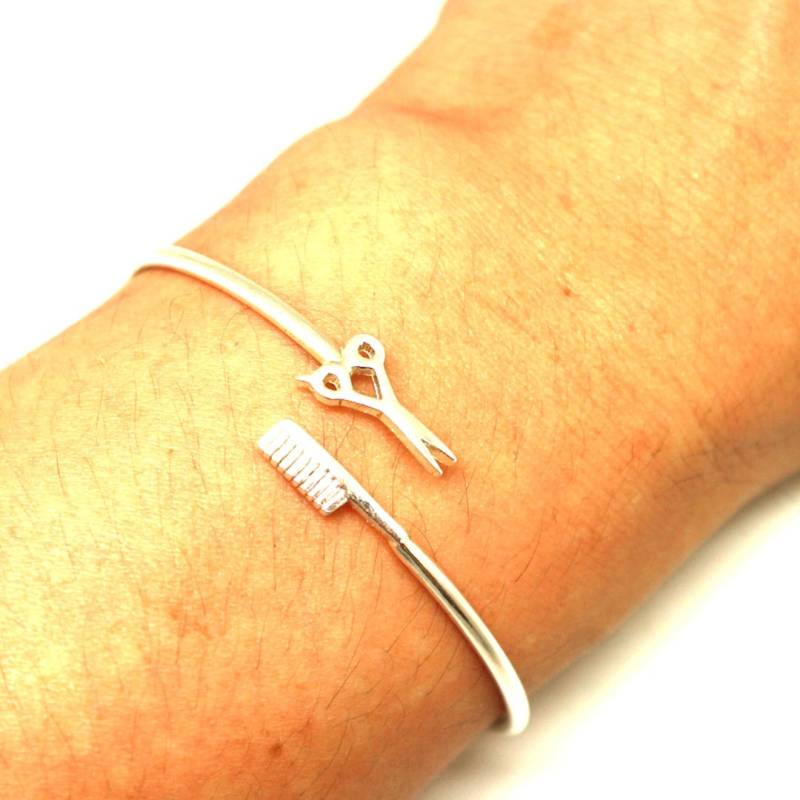 Haar Stylist Schere Und Kamm Armband - Schmuck, Cosmetology Friseur Abschlussgeschenk von HandmadoJewelry