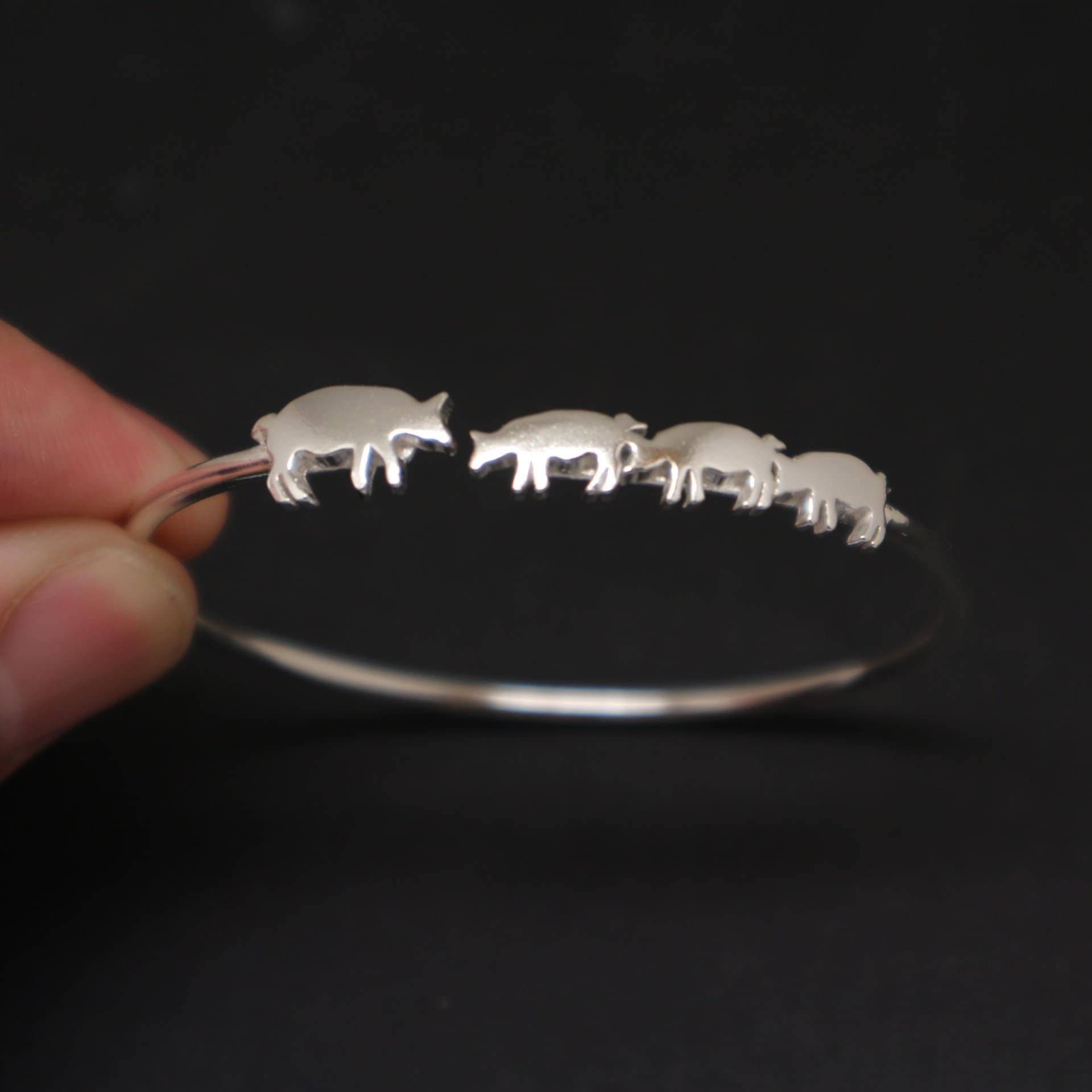 Silber Mutter Und 3 Töchter Schwein Armband - Jewerly, Geschenk Für Mama, Mutter, Schwiegermutter, Freundin, Frau, Schwester, Tante, Frauen von HandmadoJewelry