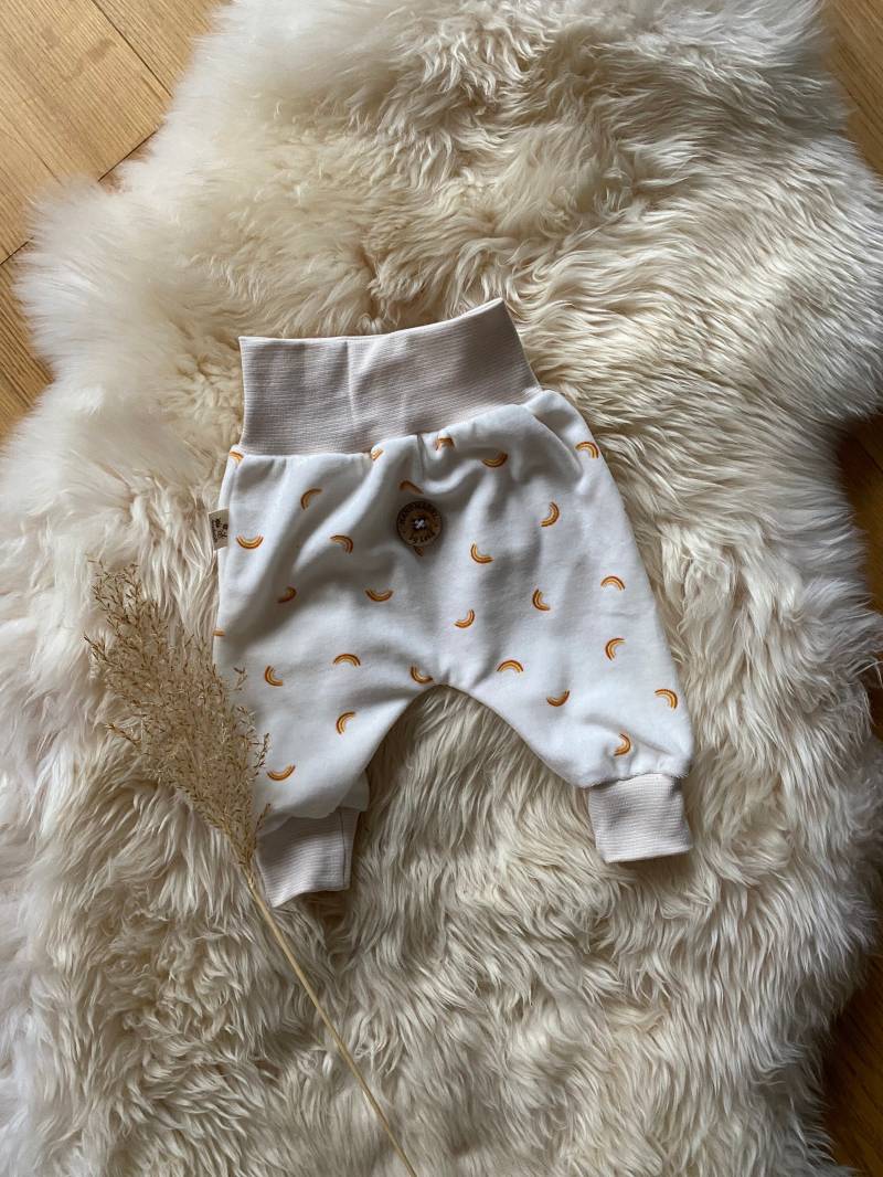 Babyhose Newborn Gr. 50/56 von Handmaedel
