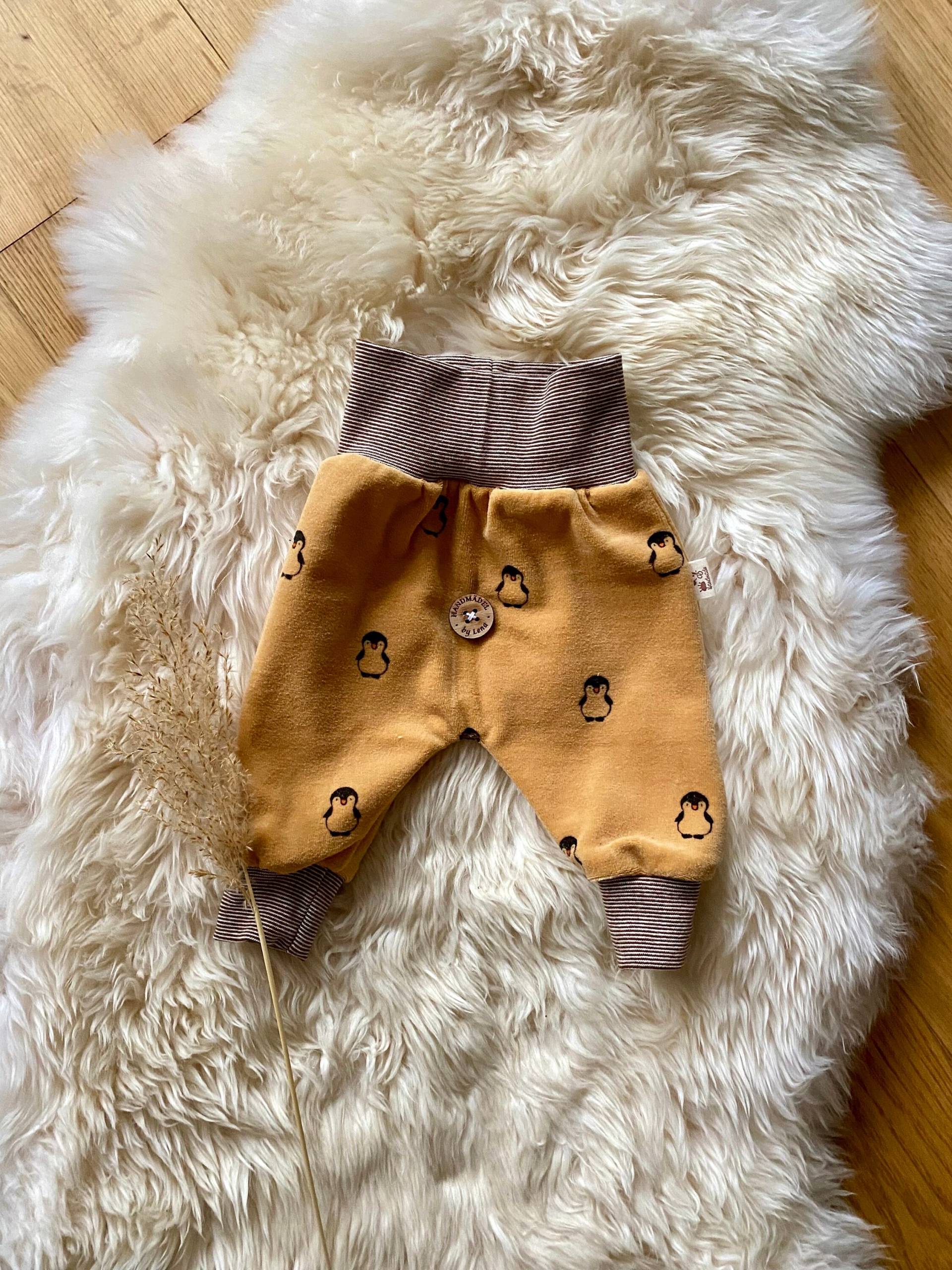 Babyhose Newborn Gr. 50/56 von Handmaedel