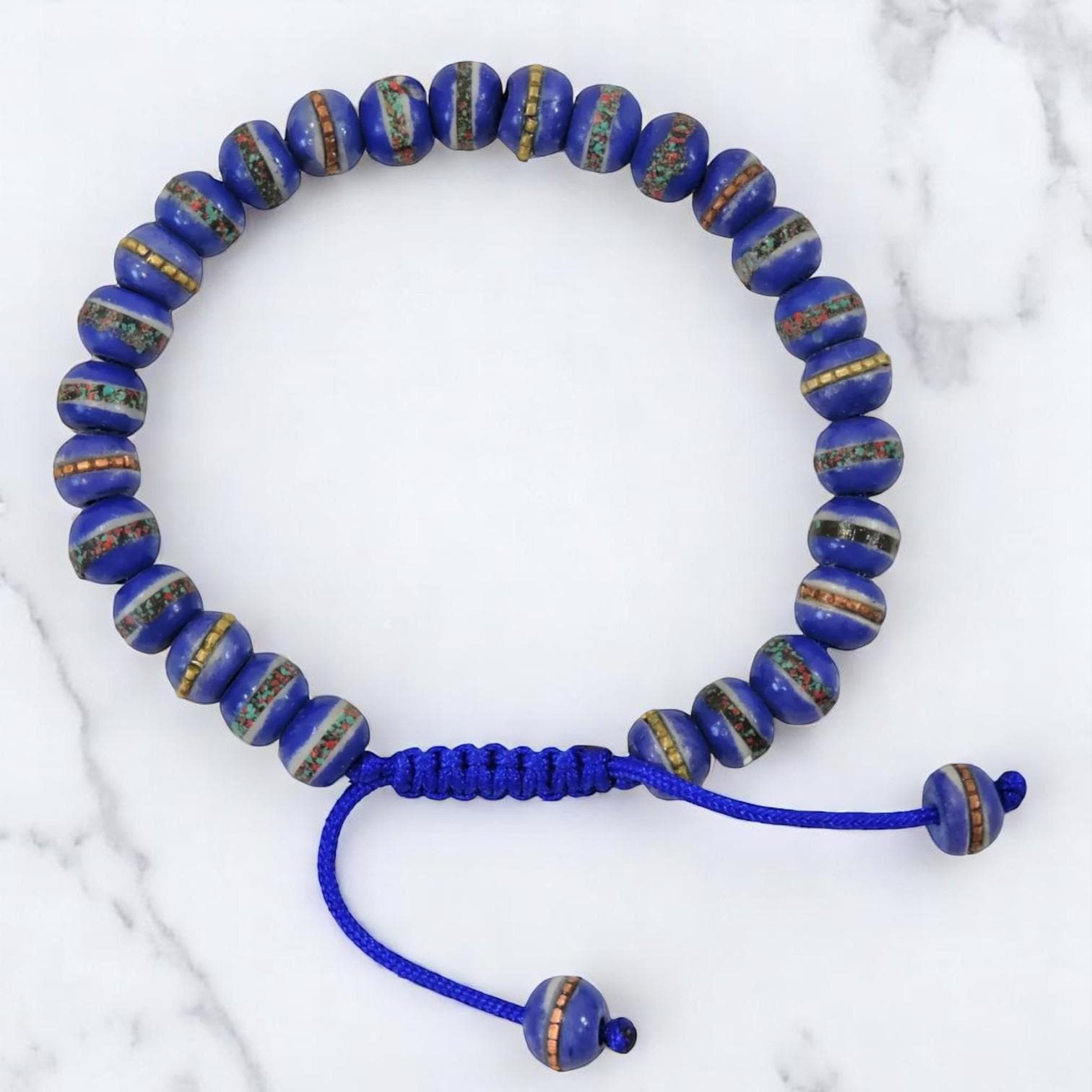 Eingebettete Medizin Handgelenk Mala Für Meditation Blaues Armband Eingebettete Medizin Handgelenk Mala Für Meditation Blaues Armband von HandsOfTibet